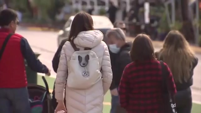 South Floridians brace for arctic chill forecast to drop temps into 30s; fire officials advise caution with space heaters - WSVN 7News | Miami News, Weather, Sports