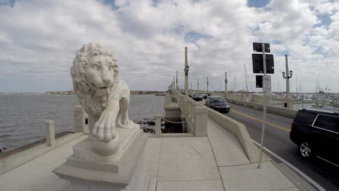 Iconic lions on the Bridge of Lions to be removed, relocated for seawall improvement project