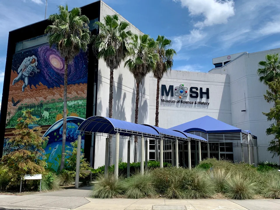Jacksonville's Museum of Science & History has closed in preparation for a move to a new site.