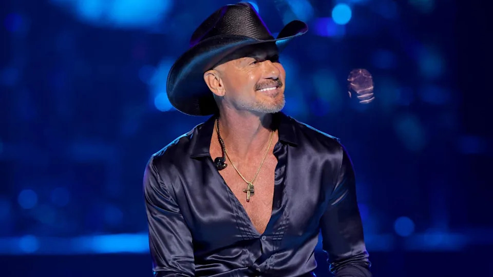 <div>LAS VEGAS, NEVADA - SEPTEMBER 20: (FOR EDITORIAL USE ONLY) Tim McGraw performs onstage during the 2025 iHeartRadio Music Festival at T-Mobile Arena on September 20, 2025 in Las Vegas, Nevada. (Photo by Kevin Winter/Getty Images for iHeartRadio)</div>