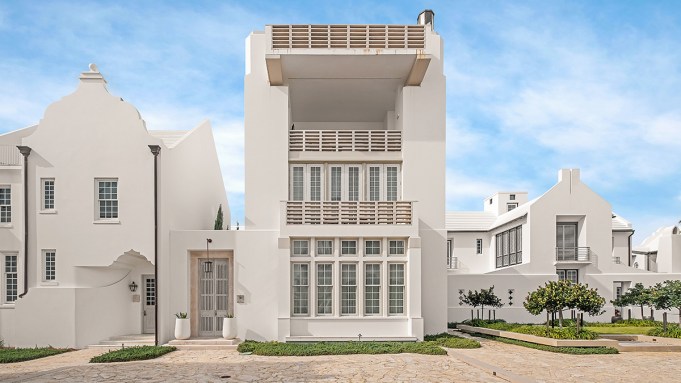 Inside a $10 Million Home in One of Florida’s Most Private Beach Communities