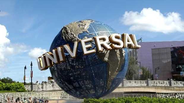 Woman dies after riding attraction at Universal Orlando