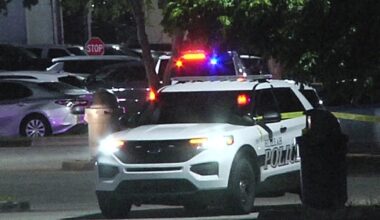 Hialeah police investigate shooting outside La Lunita Cafeteria; suspect still at large