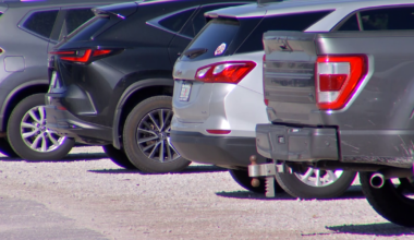 Counties clash over Boca Grande parking rules, but agree to keep talking | Lee County