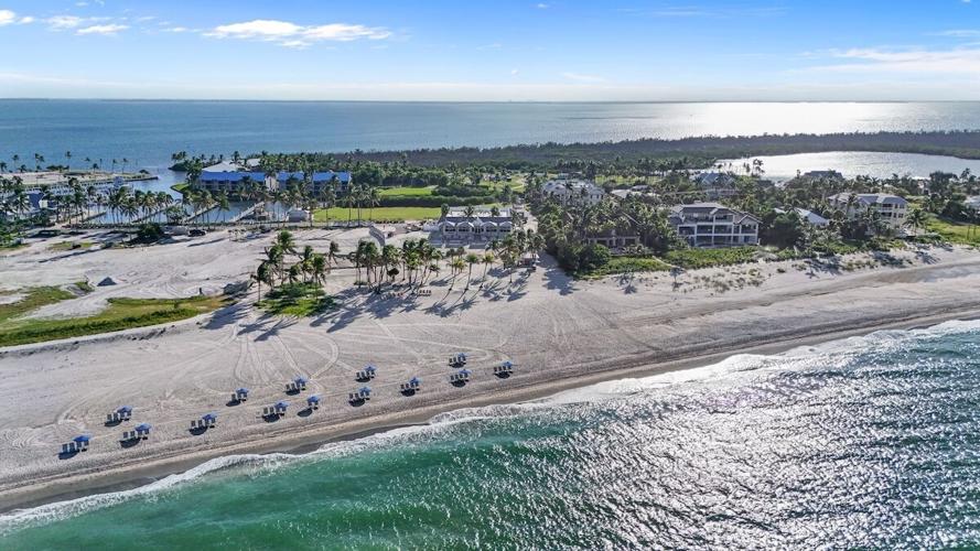 Curran Young - South Seas Beach House 1.JPG