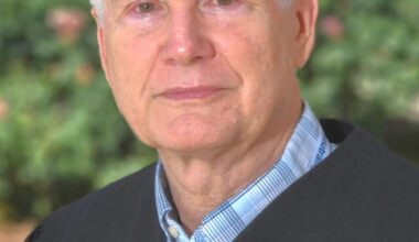 Jacksonville City Council reappoints municipal judge | Local News