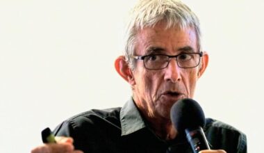 Studying Shells | Environment | coastalbreezenews.com