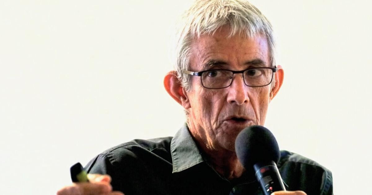 Studying Shells | Environment | coastalbreezenews.com