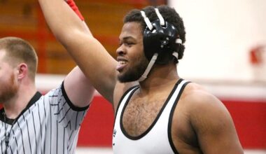 Jacksonville wrestling shows it's 'still here and still the best' in win over White Oak | Sports