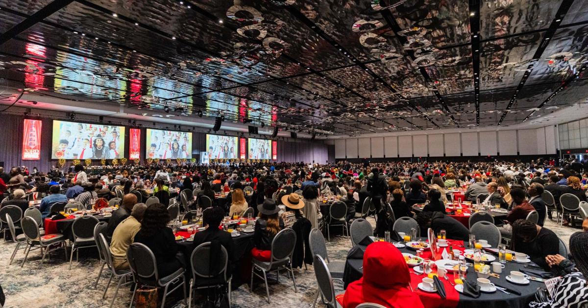 33rd Annual 5000 Role Models MLK Scholarship Breakfast honors South Florida seniors and Miami music pioneers | Local News & Updates | The Miami Times