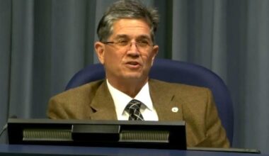 City approves expanding sign options in downtown | Local News