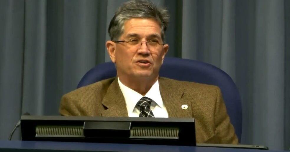 City approves expanding sign options in downtown | Local News