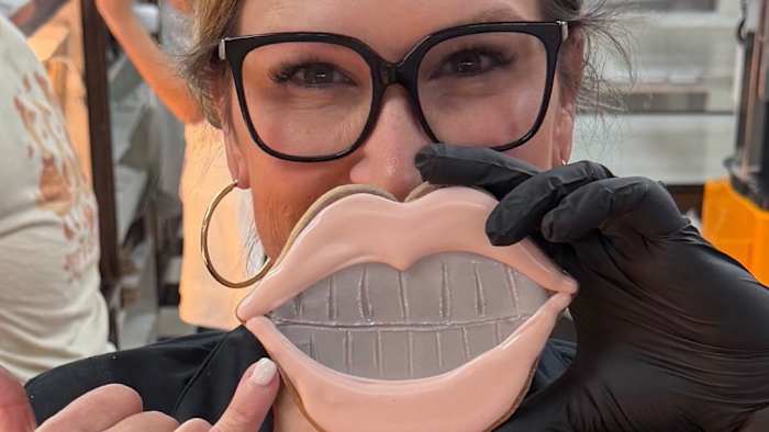 Cinotti’s creates new cookie inspired by Trevor Lawrence’s viral gifted grillz