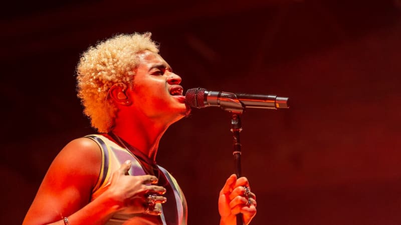 Yahoo entertainment home