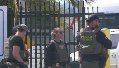 Surge of immigrants held at Orange County jail