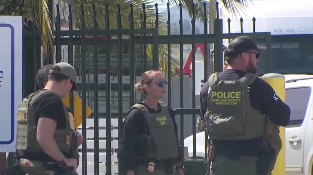 Surge of immigrants held at Orange County jail