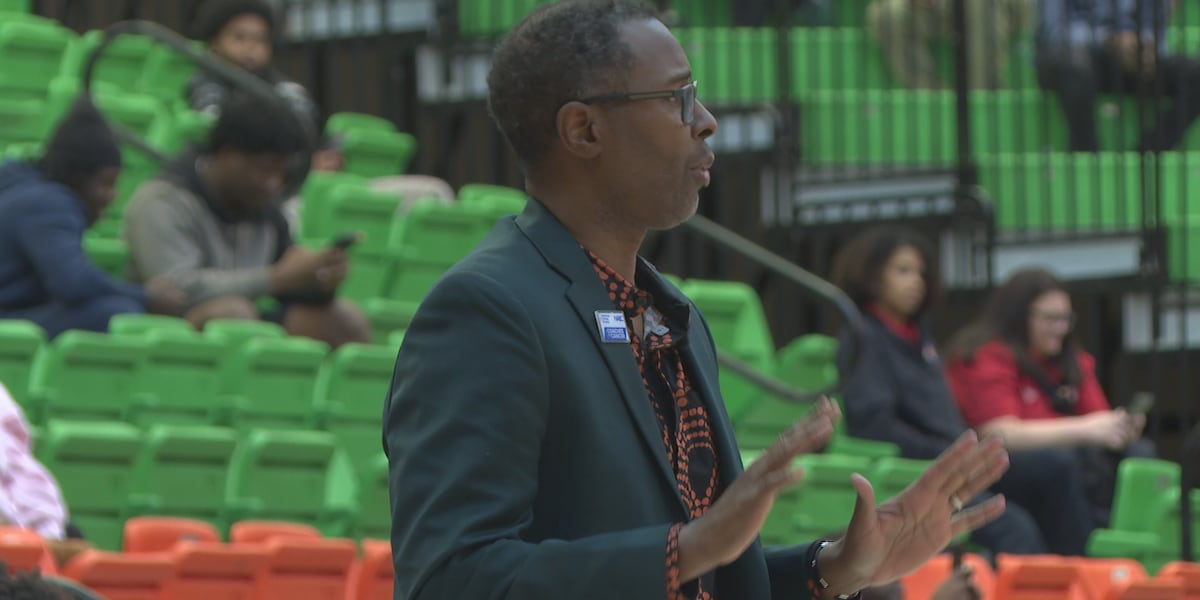 Florida A&M men’s basketball falters down the stretch, loses to Jackson State 66-65