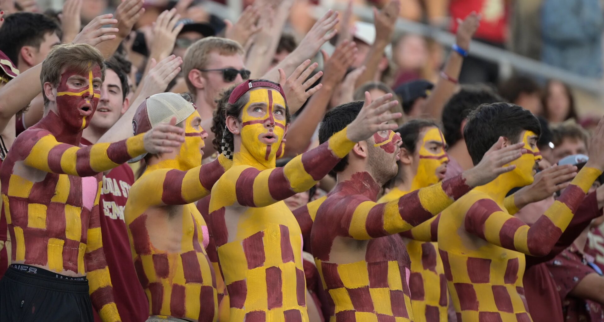 FSU football fans react to Mandrell and Darryll Desir returning