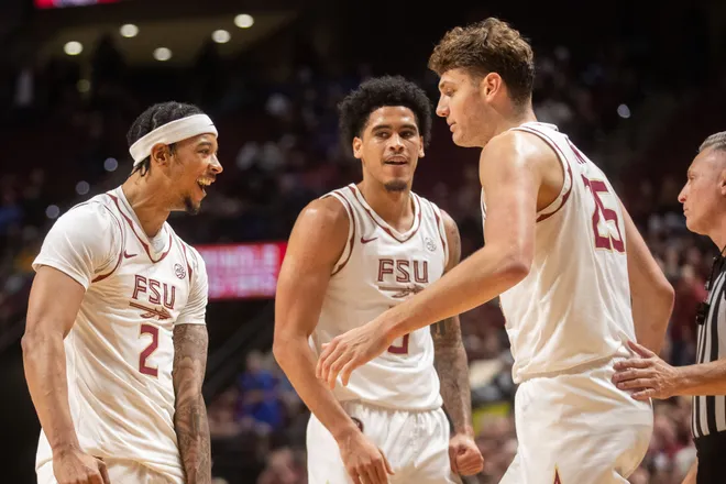 The Florida State Seminoles and Duke Blue Devils are tied 42-42 at the half on Saturday, Jan. 3, 2025.