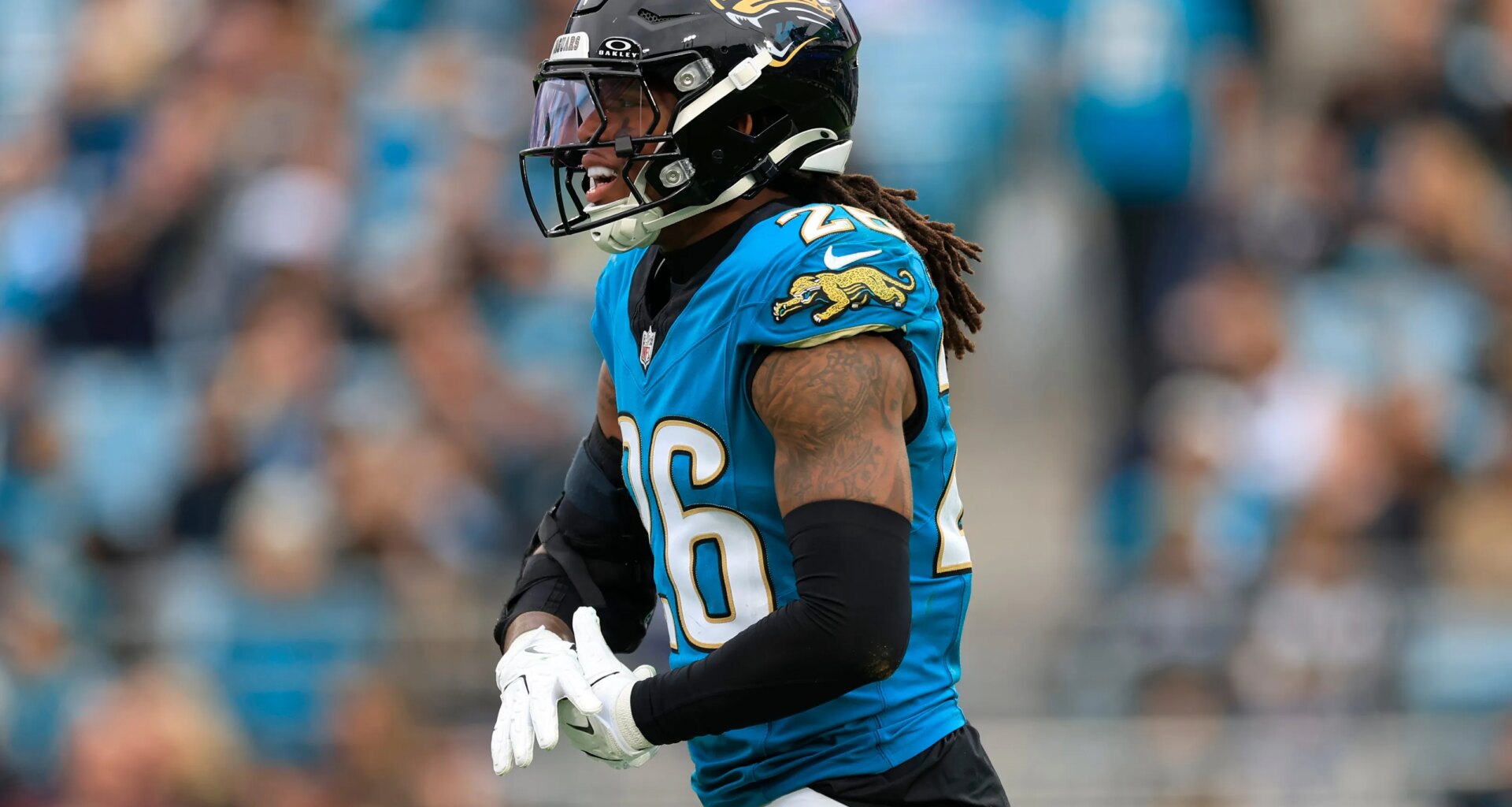 Jaguars' Devin Lloyd, Antonio Johnson named to PFF All-Pro Teams