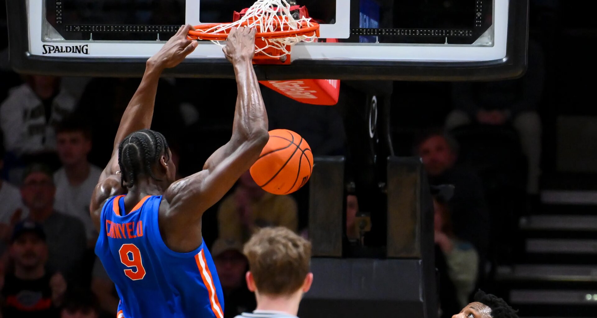 Florida basketball back on top of SEC after beating Vanderbilt on road