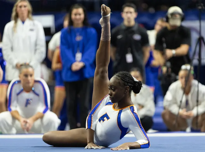 Florida Taylor Clark competes in the floor exercise at Steven C. O'Connell Center Exactek arena in Gainesville, FL on Friday, January 16, 2026. [Alan Youngblood/Gainesville Sun]