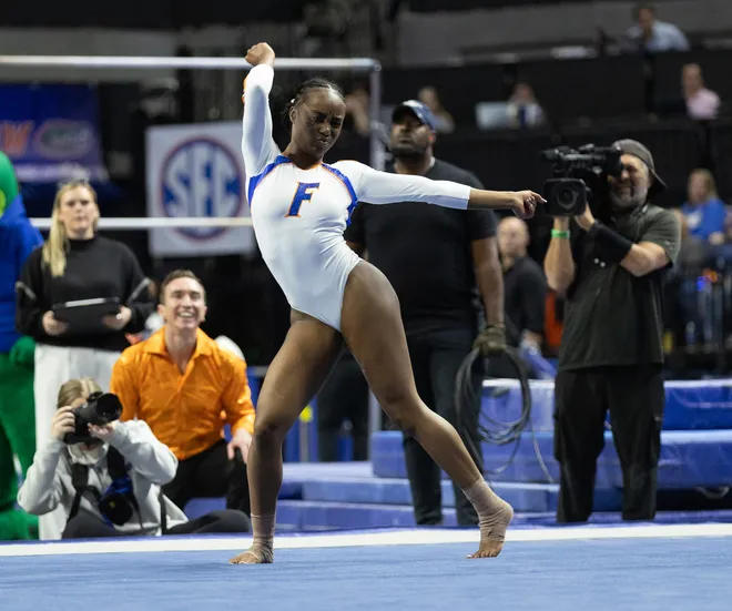 Florida Taylor Clark competes in the floor exercise at Steven C. O'Connell Center Exactek arena in Gainesville, FL on Friday, January 16, 2026. [Alan Youngblood/Gainesville Sun]