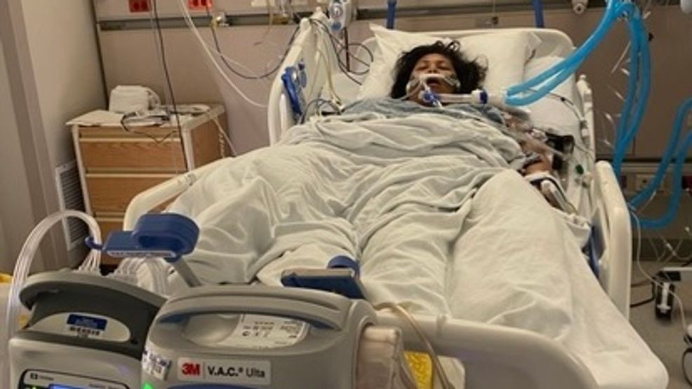 26-year-old La'Shay Lee in the hospital. (Angelica Reyes)