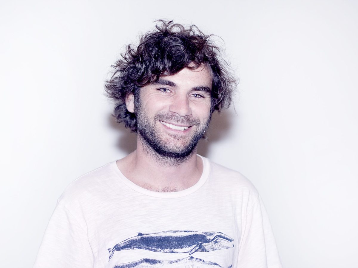 Fringe favorite Jon Bennett revives two solo shows at the Dr. Phillips Center