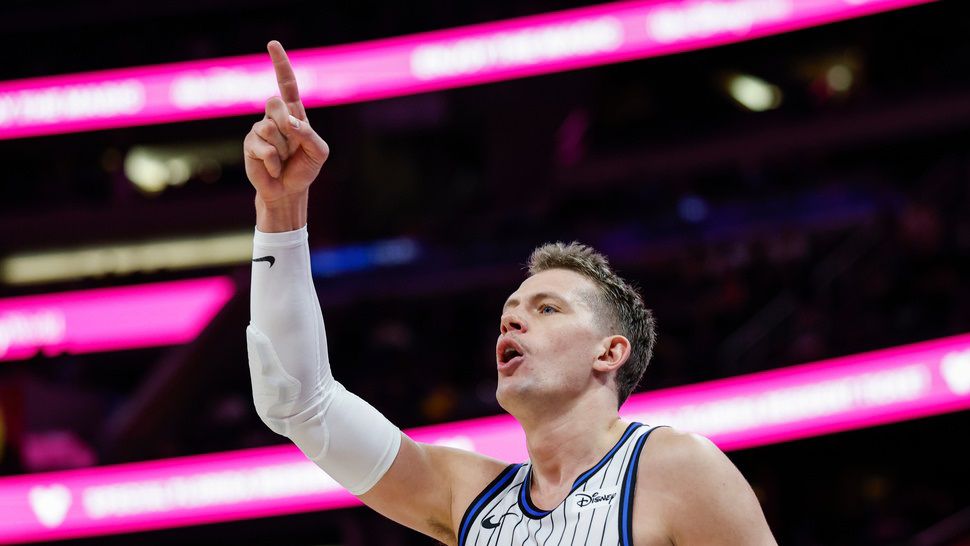 Orlando Magic forward Moritz Wagner (21) reacts after being fouled during the first half of an NBA basketball game against the New Orleans Pelicans, Sunday, Jan. 11, 2026, in Orlando, Fla. (AP Photo/Kevin Kolczynski)