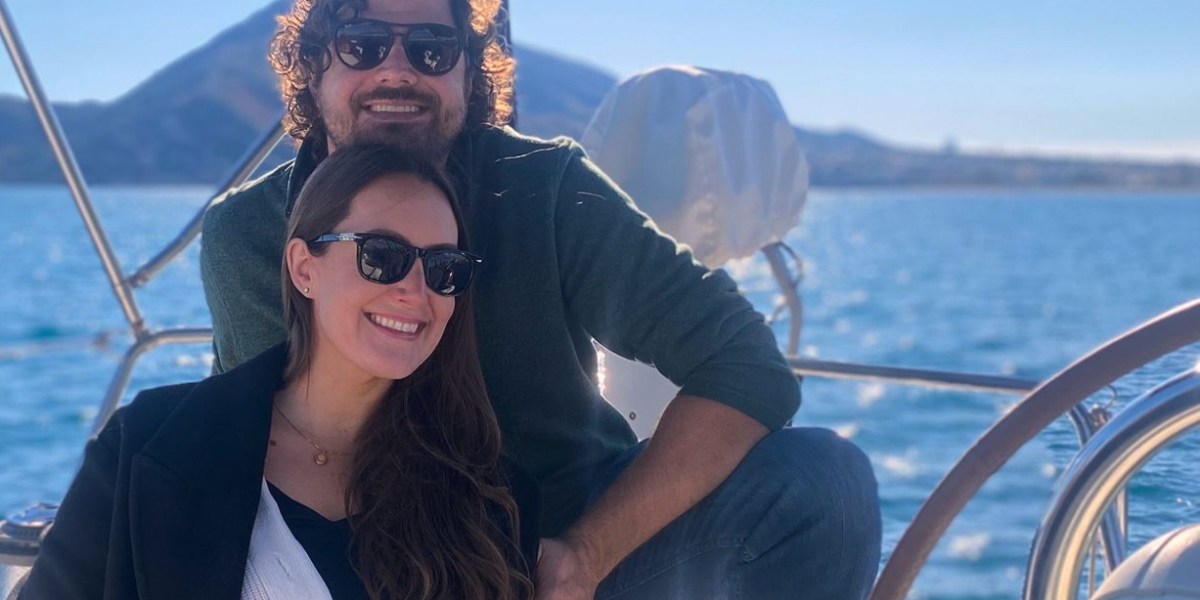 Down Arrow Button Icon