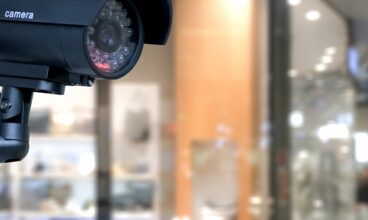 Cape Coral Jewelry Store Robbed of More Than $500,000 After Wall Breach | the Centurion