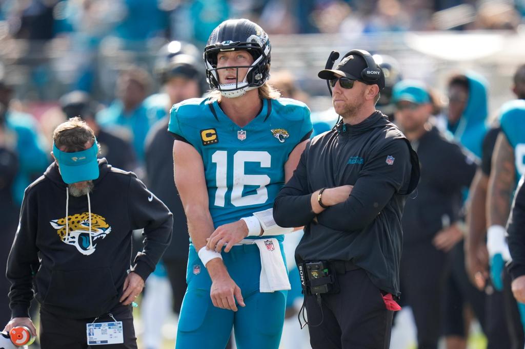 Trevor Lawrence has to ‘live with’ costly turnovers in Jaguars’ playoff loss to Bills – Orlando Sentinel