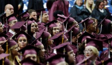 Florida set a record in education with a 92.2% graduation rate for the 2024-25 school year, which is the highest in state history. (FILE IMAGE)