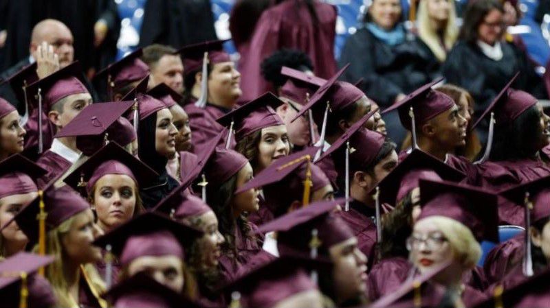 Florida set a record in education with a 92.2% graduation rate for the 2024-25 school year, which is the highest in state history. (FILE IMAGE)