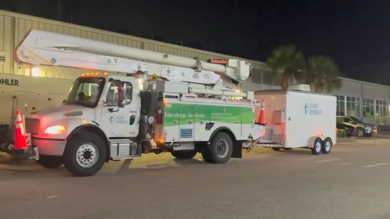 Duke Energy crews head north ahead of winter storms