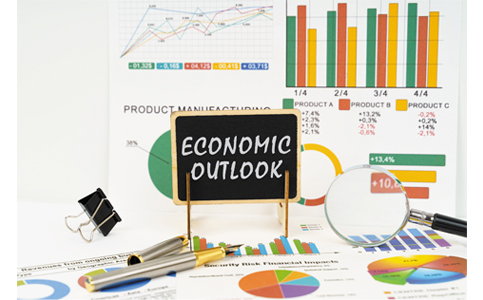 Economists rate Miami thumbs-up for its performance