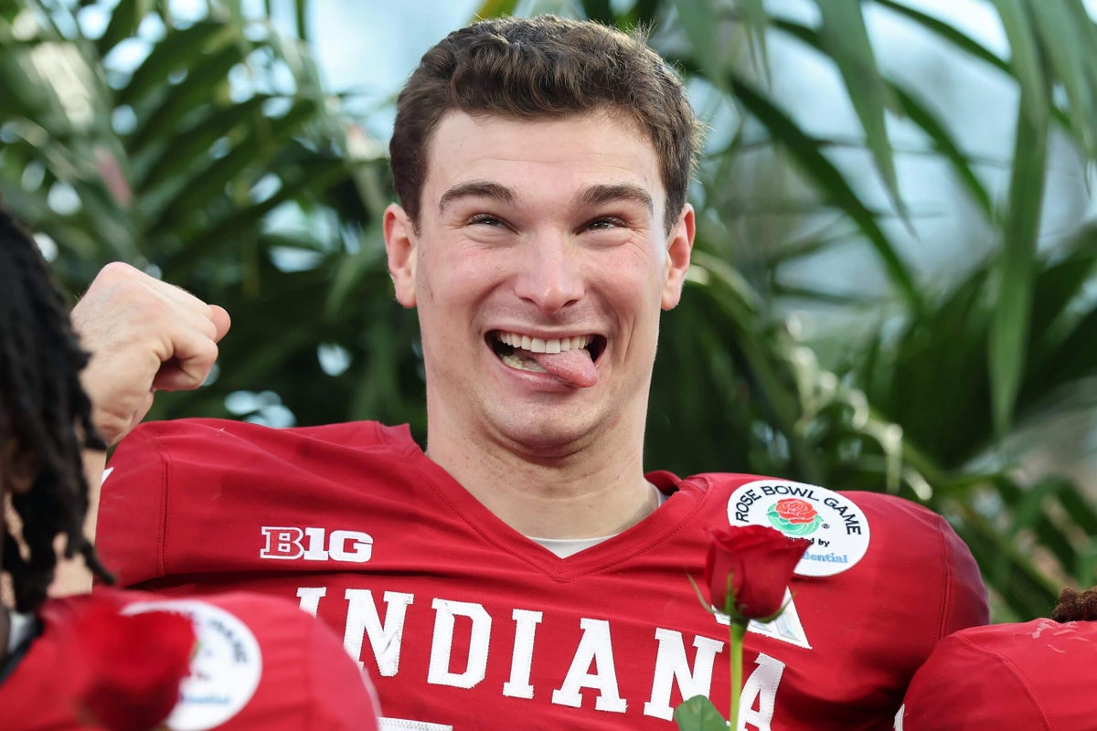 College Football Playoff odds: Indiana emerges as title favorite ahead of semifinals