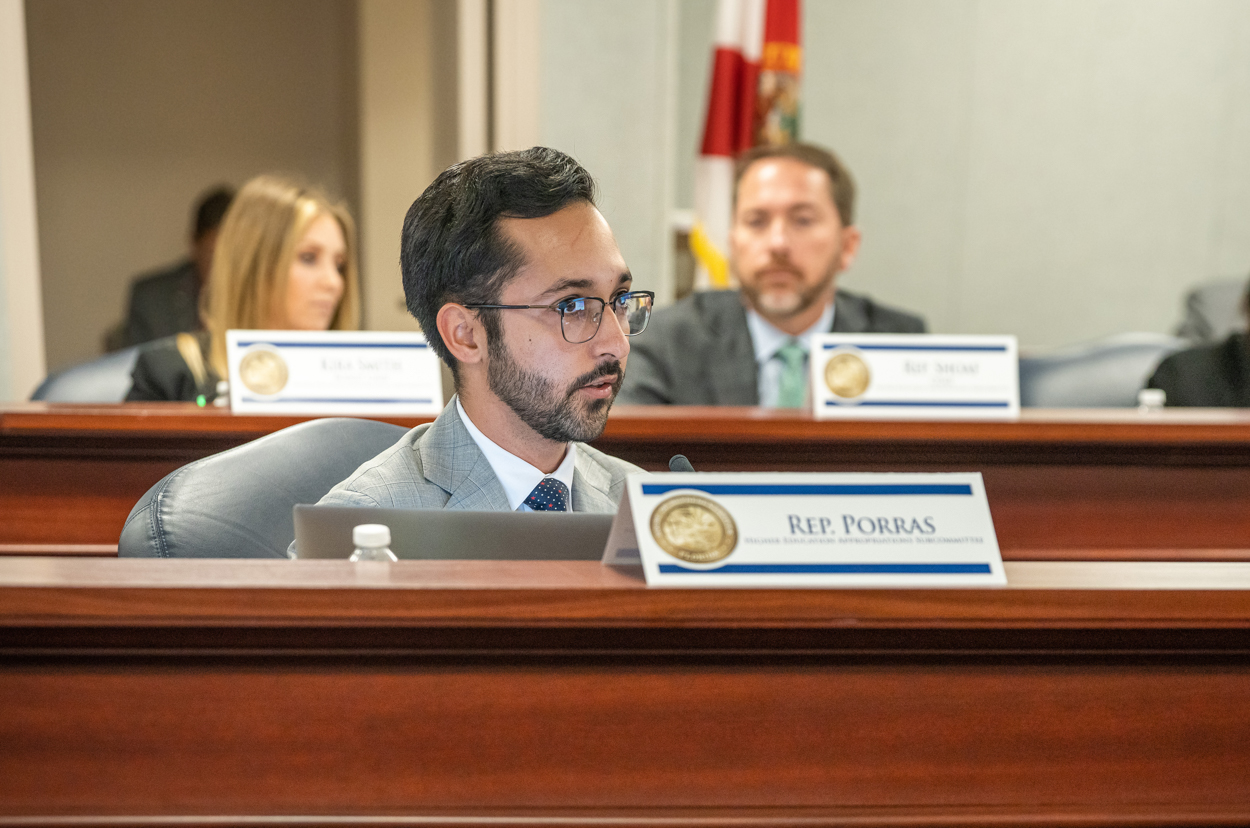 HOA oversight overhaul bill clears first House hurdle, but framework concerns persist