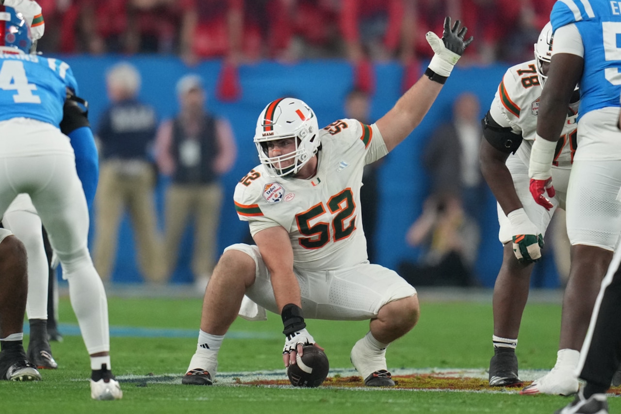 Former Alabama football player James Brockermeyer teaches Miami national championship lessons