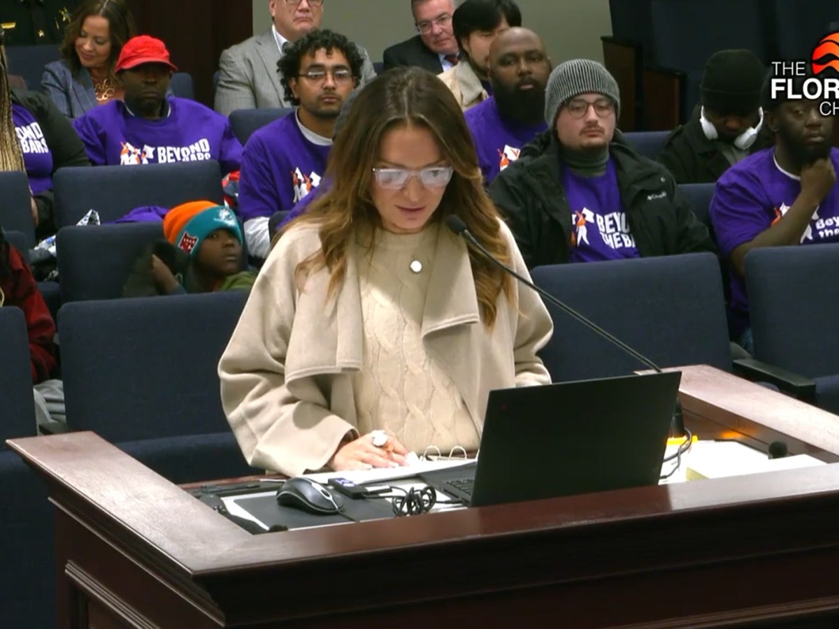 Florida lawmakers unanimously advance bill to expand protections for temp workers