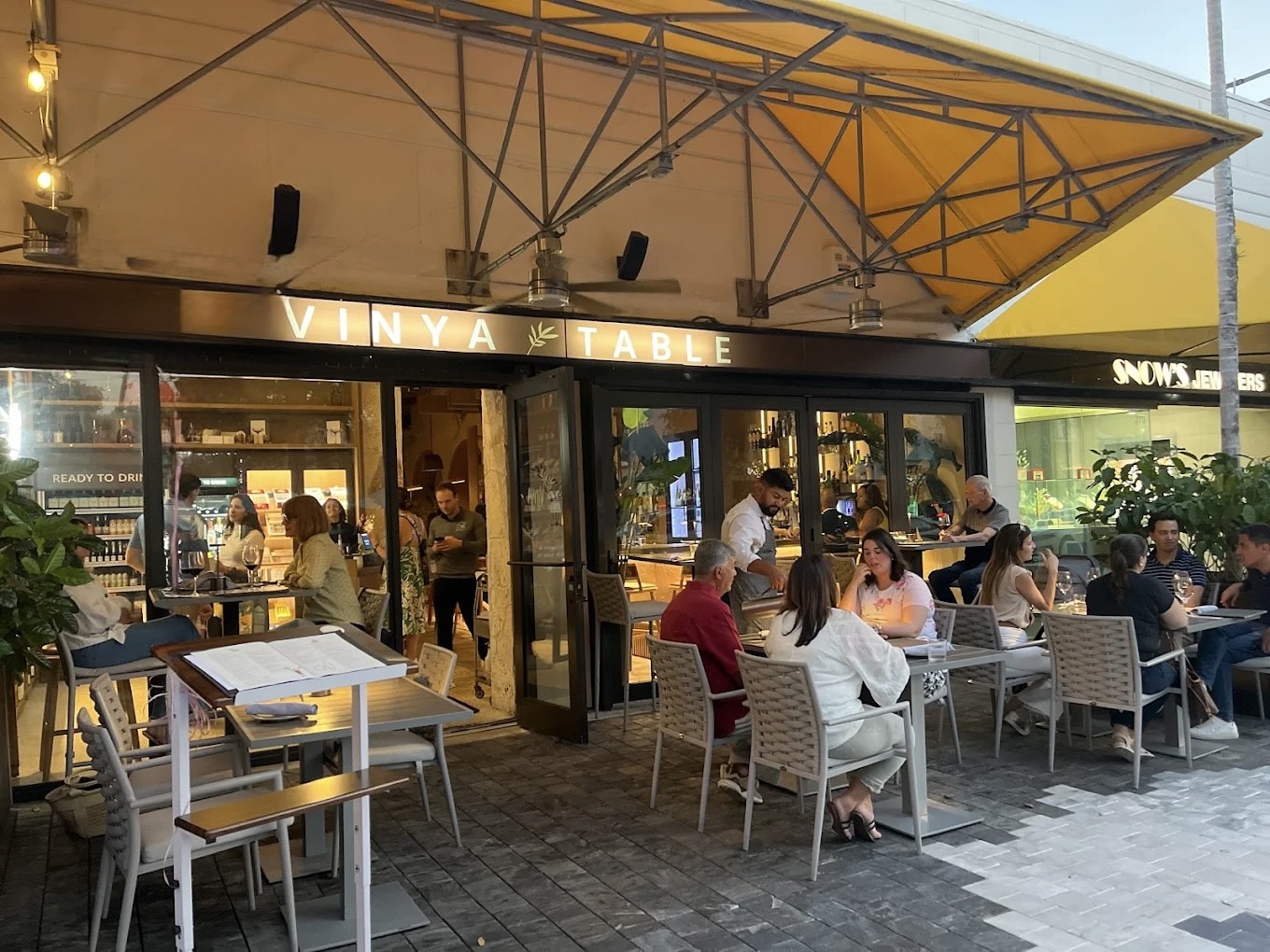 Popular Coral Gables Bistro Shutters Along Miami's Miracle Mile