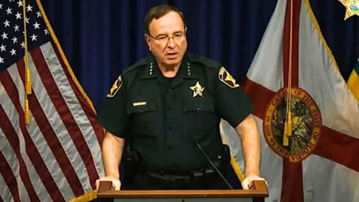 ‘Expect to be shot:’ Central Florida sheriff weighs in on Minneapolis ICE shooting