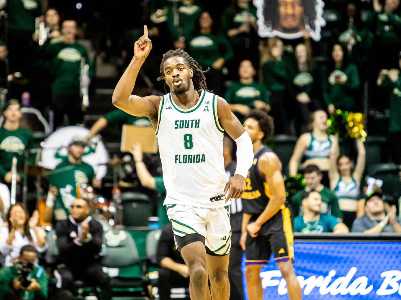 Strong first half pushes USF past East Carolina – The Crow's Nest