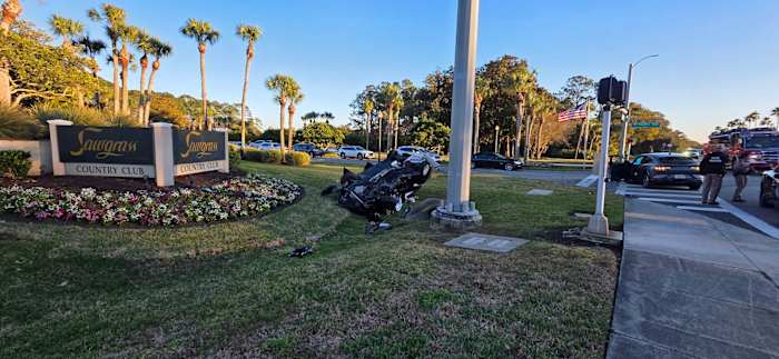 1 person critically injured in crash on A1A in Ponte Vedra Beach