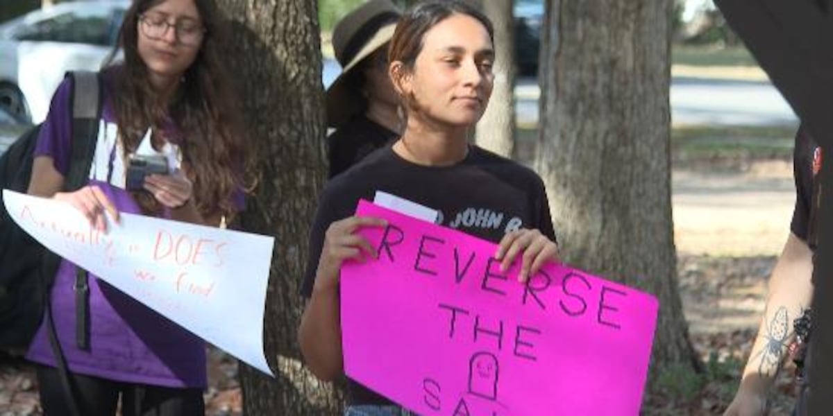 Protesters march against sale of Capital City Country Club with unmarked graves
