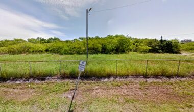 Pinellas denies housing land-use change in split vote