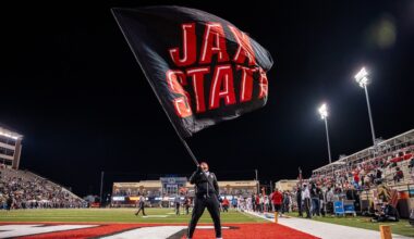 Jacksonville State hires former starting center as next offensive line coach