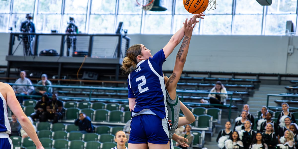 Alvarado has record day in 83-79 road win at Jacksonville