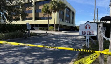 Mental health counselor and client stabbed during session